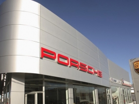 THI CÔNG LOGO TÒA NHÀ