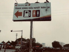 Bảo dưỡng, gia cố bảng QC tại Hưng Yên