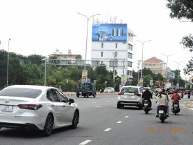 Thi công bảng ốp tường tại TP. Đà Nẵng 