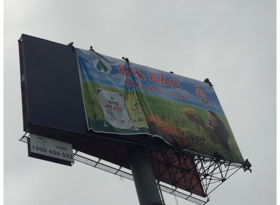 THI CÔNG CĂNG TREO BẠT QUẢNG CÁO TẠI HẢI DƯƠNG cho CÔNG TY TRUYỀN THÔNG Á CHÂU